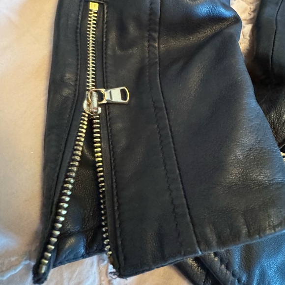 Leather Jacket - Picture 8 of 9